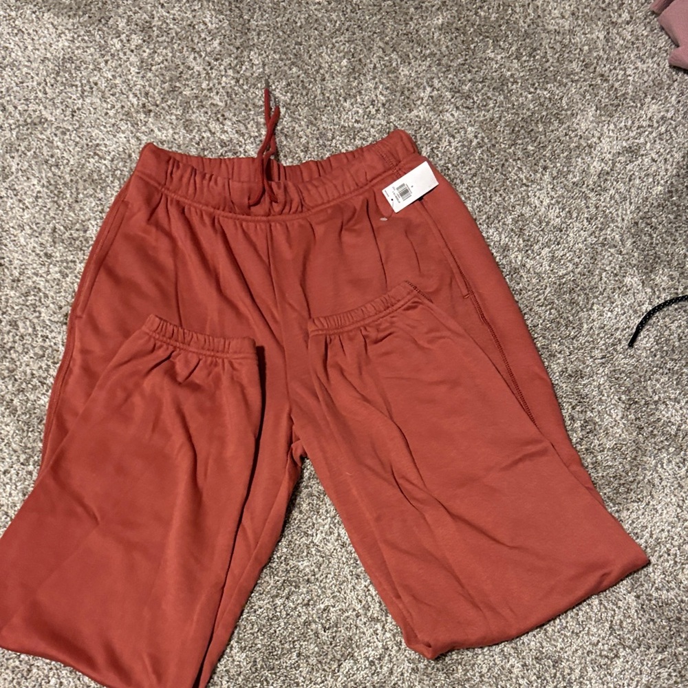 Women’s Rust Sweatpants